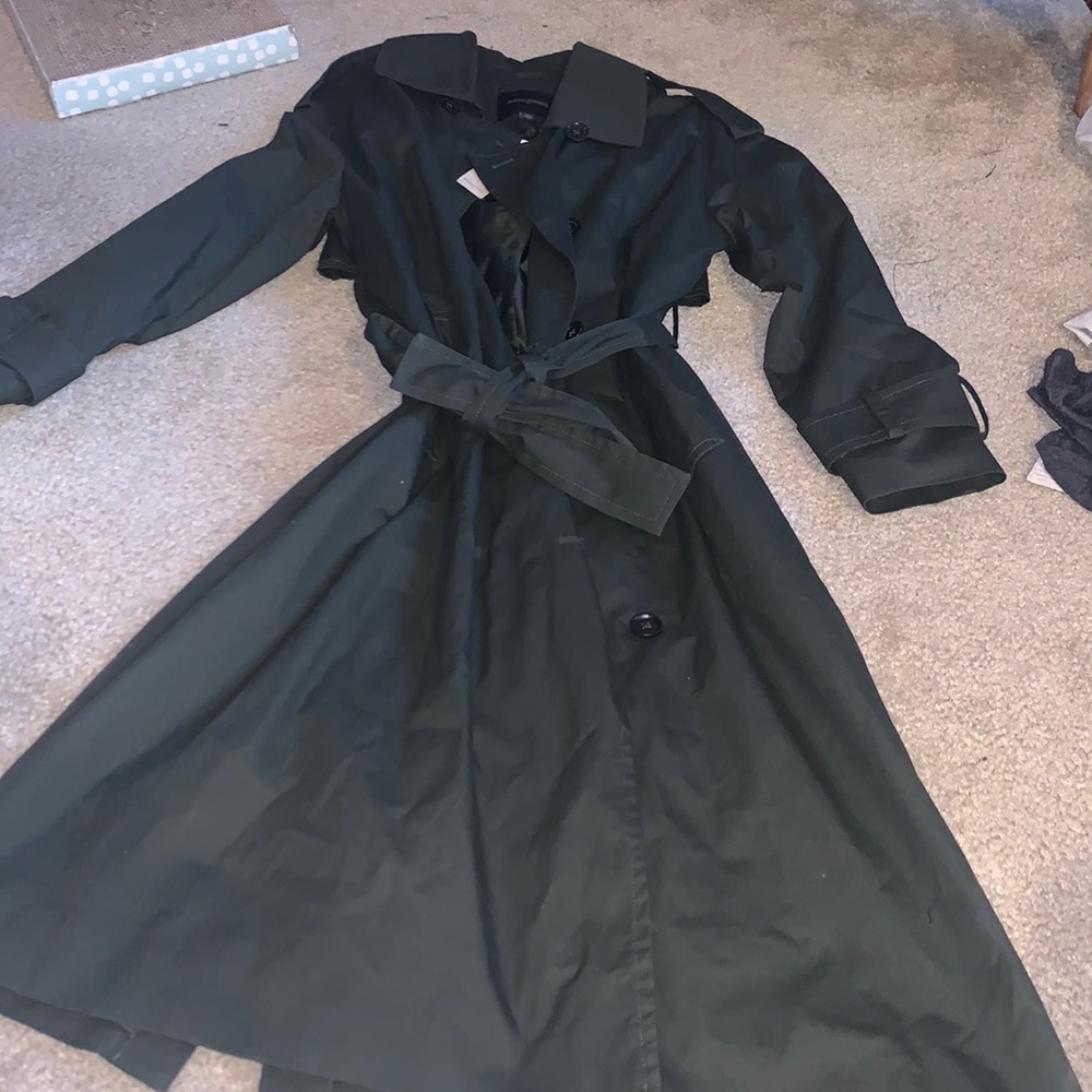NWT! BR trench coat SP, M, LP